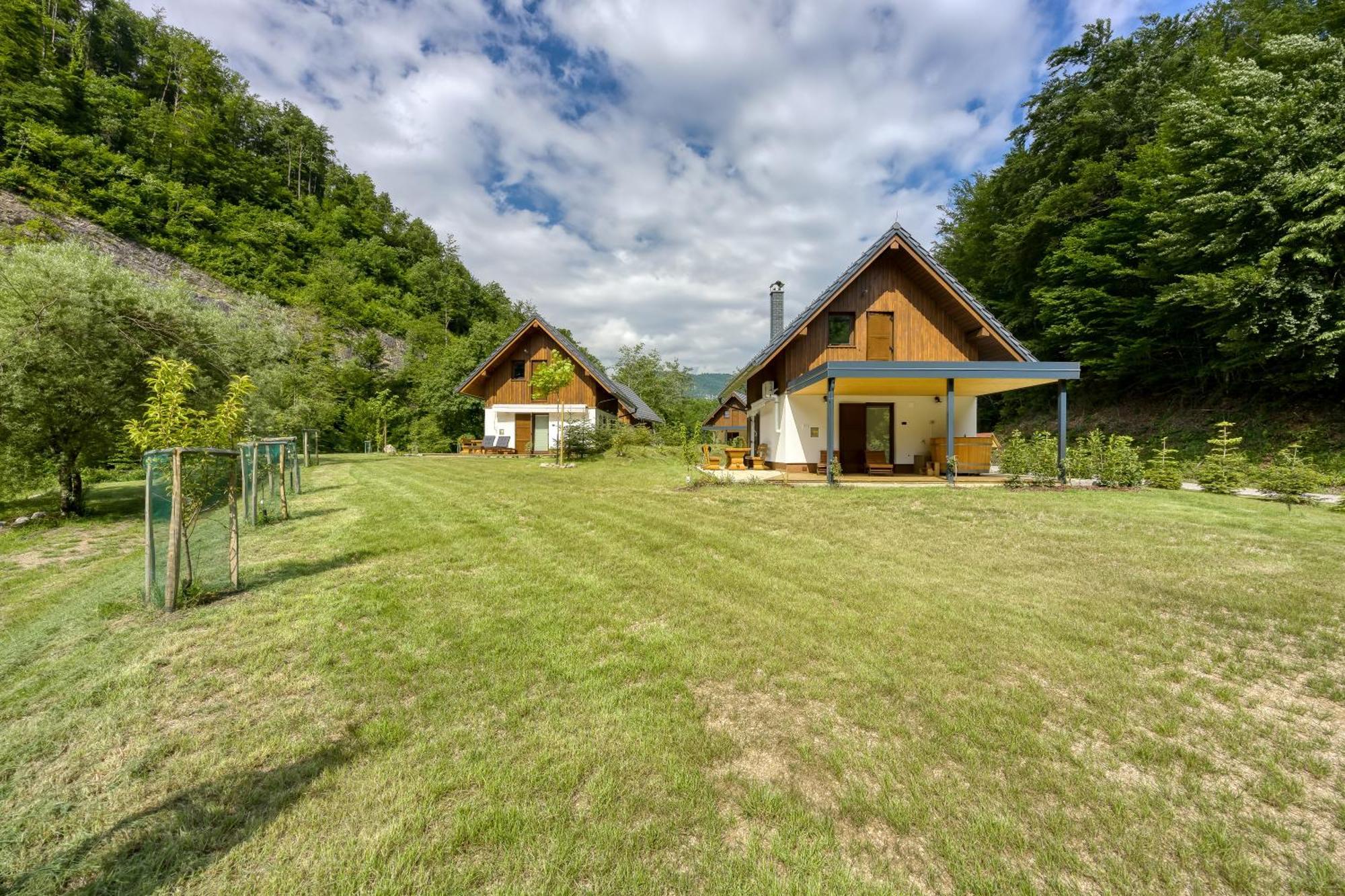 Resort Stari Malni, Osilnica - Vacation Houses Stari Malni Quarto foto